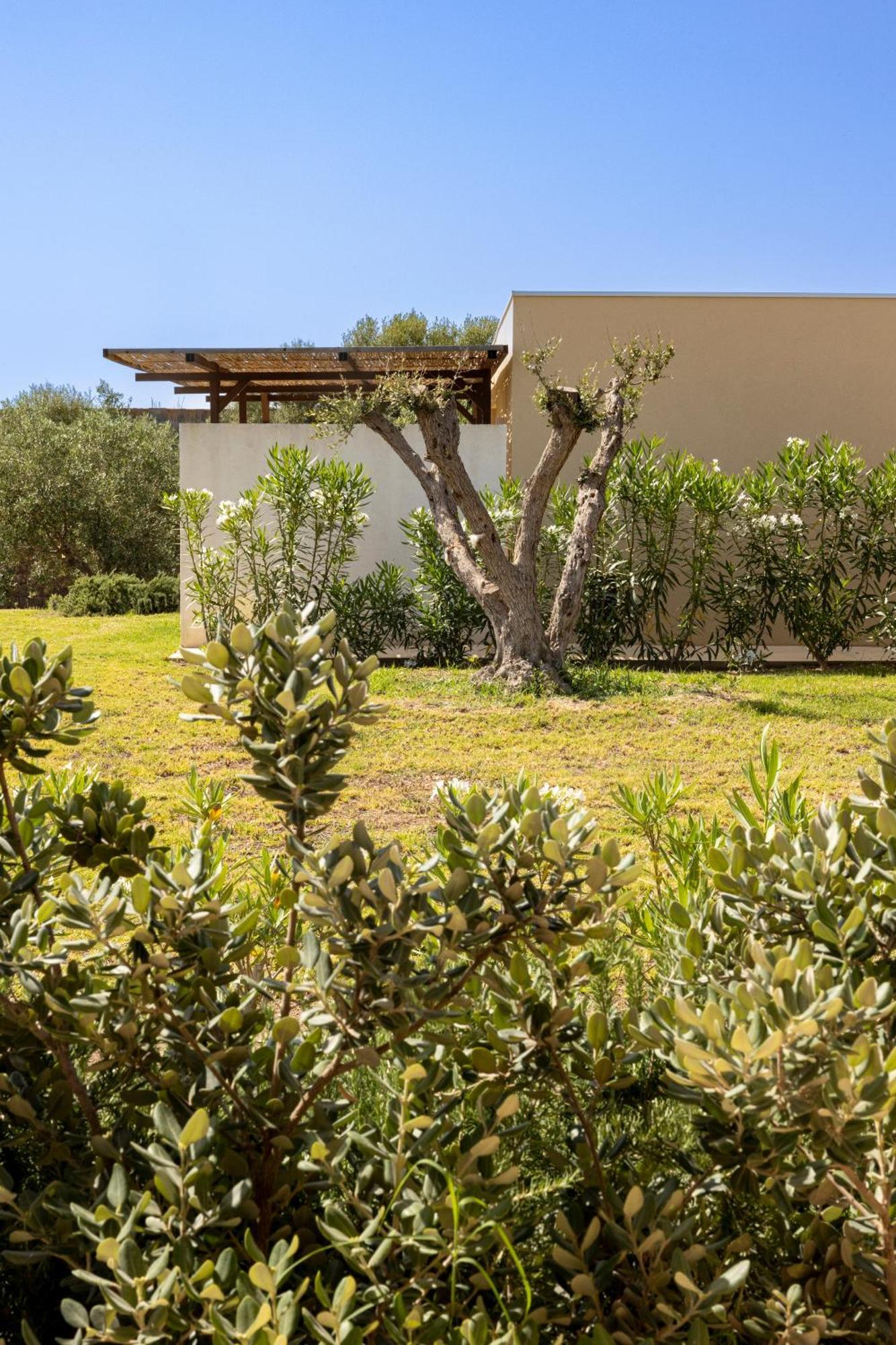 Agua Green Resort Reitani Bagian luar foto